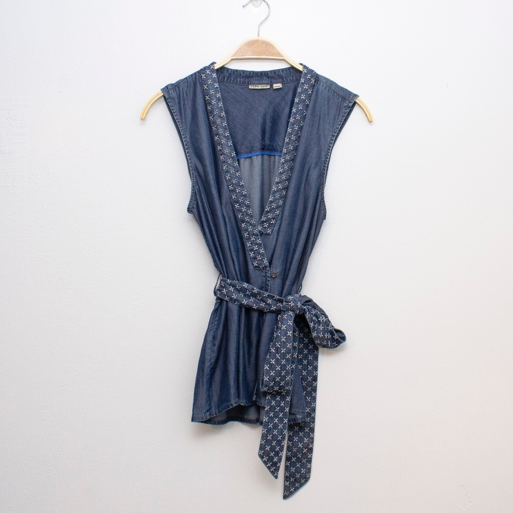 Anthropologie | Holding Horses Chambray Denim Top